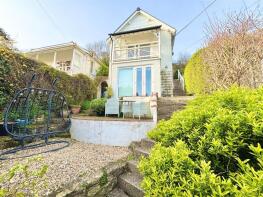Sheldonia, Undercliff Drive, Ventnor PO38 1UQ