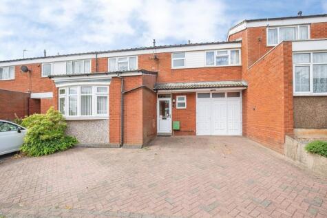 Pear Tree Avenue, Kingsbury