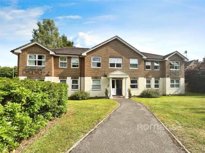 The Maultway North, Camberley, Surrey