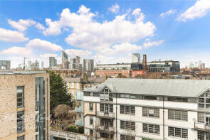Flat 39, 19 Bridge View Court, Grange Road, London SE1 3BT