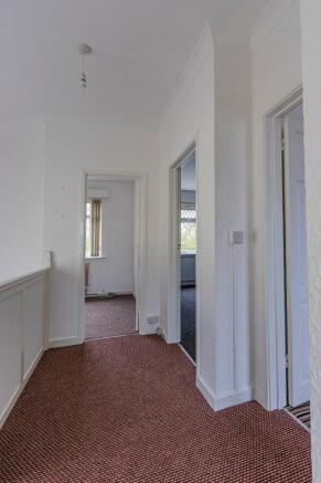 Llanrumney Avenue 31-4.jpg