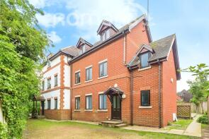 Flat 1, Sunmit Court, Crossborough Gardens, Basingstoke RG21 4FP