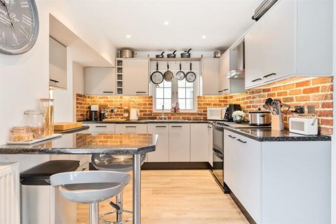 3 bedroom house for sale in Broadstairs by Guildcr