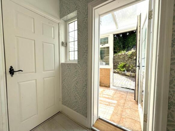 2 bed Cottage for sale Image 11