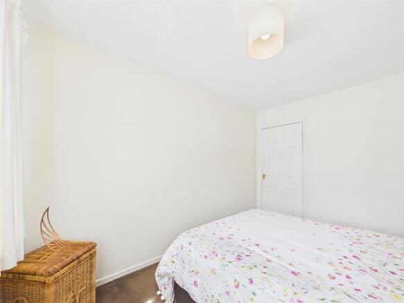 2 bed Detached Bungalow for sale Image 11