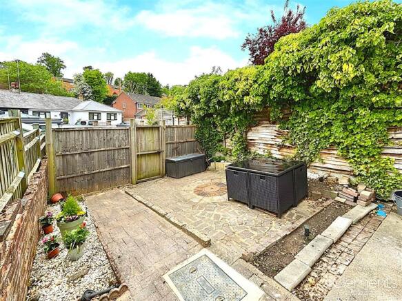 fad75fd4-GARDEN 201.jpg