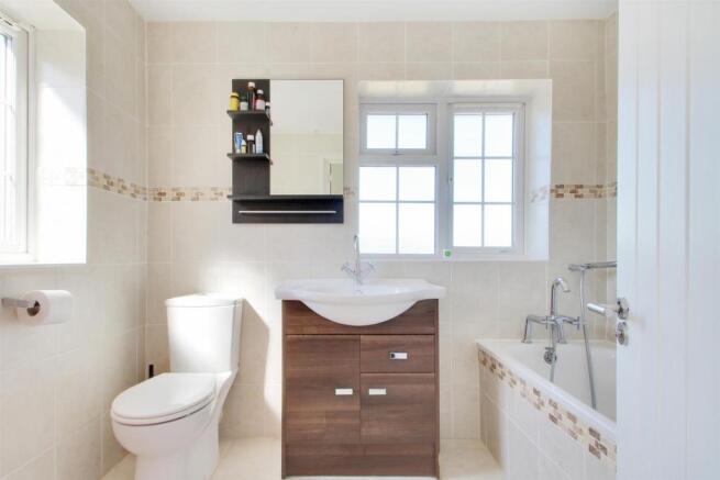 Bathroom.jpg
