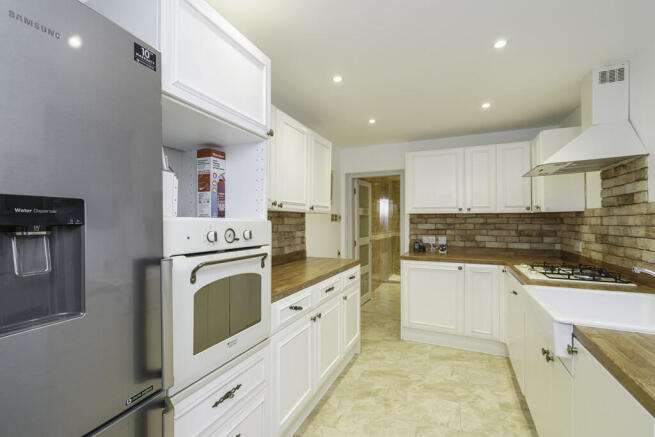 Kitchen 1