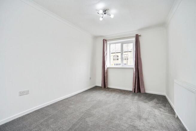 1 bed Flat for sale Image 7