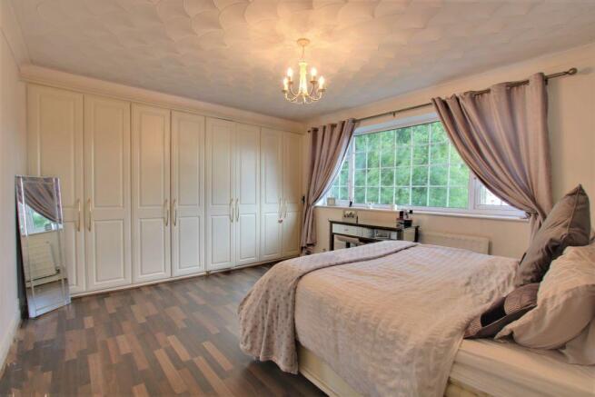 Bedroom 1 (Double)
