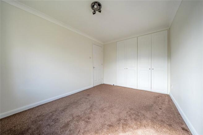 2 bed Apartment for sale Image 6