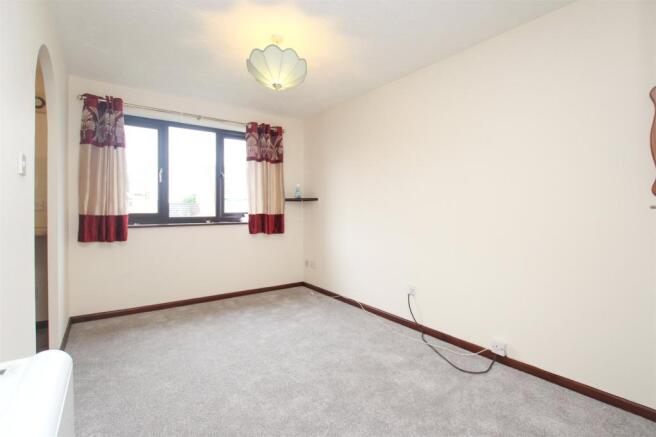 04 Living Room