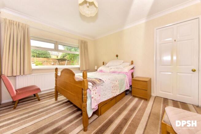 2 bed Detached Bungalow for sale Image 12