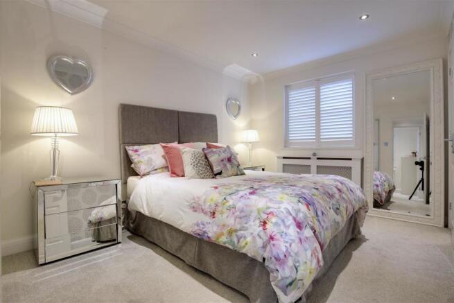 Bed 1.jpg