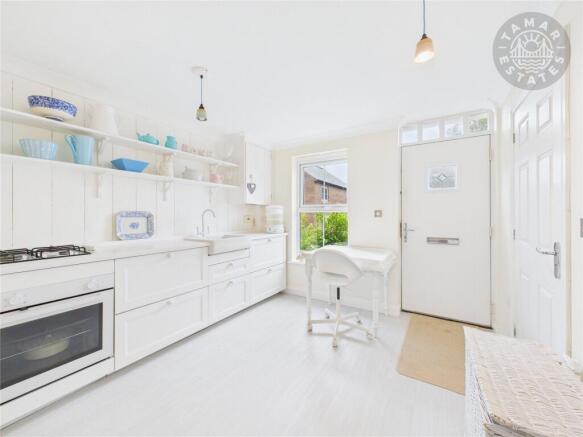 Kitchen/Breakfast Rm
