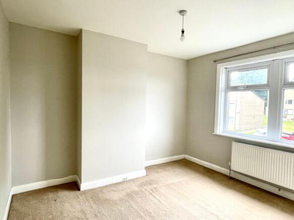 3 bed Semi-Detached for sale Image 10