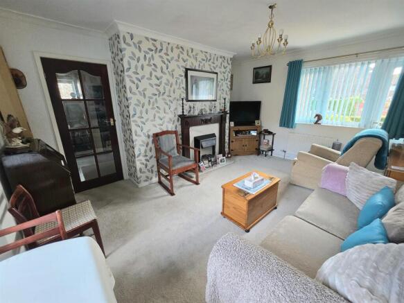 Living/Dining Room