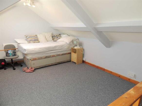 Attic Room (storage)