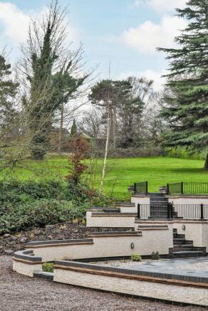 Landscaped Gar...