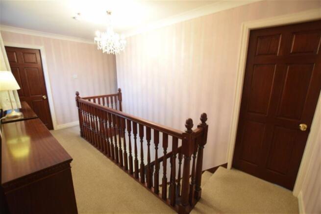 FIRST FLOOR LANDING