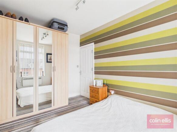 1 bed Flat for sale Image 9