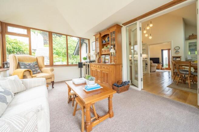 GARDEN ROOM