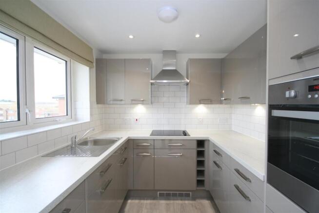 Kitchen.JPG