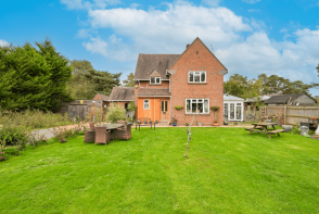 3, Avon View Cottages, Matchams, St Leonards And St Ives BH24 2DG