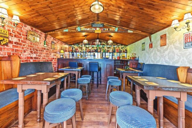 Garden Bar