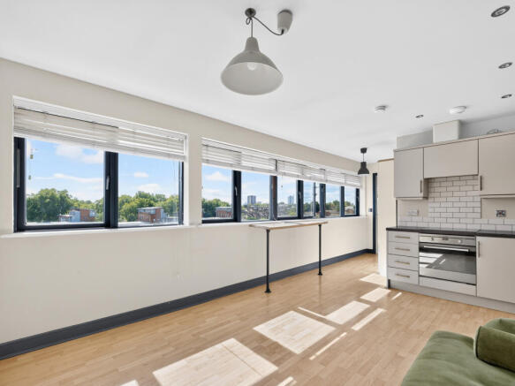 Kitchen/Reception