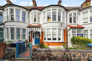 162, Hazelwood Lane, London N13 5HJ