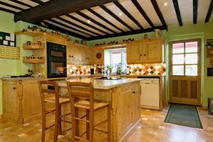 Fitted Kitchen