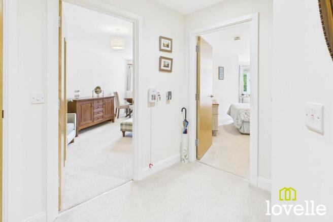1 bed Flat for sale Image 5