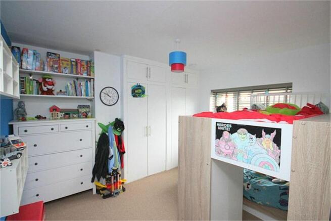 Photo 11