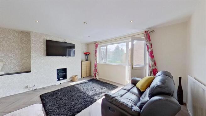 Heathfield-Square-Wandsworth-SW18-04172026_154252.