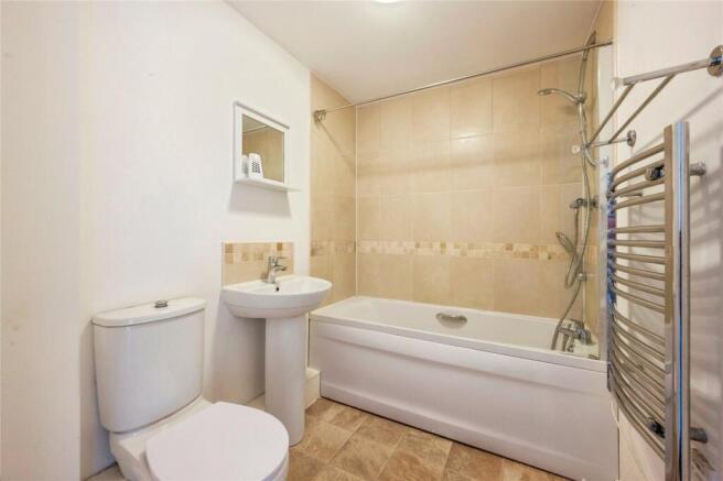 1 bed Flat for sale Image 4