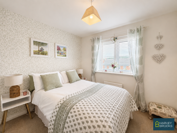 4 bed Detached for sale Image 12