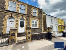 25 Brookfield, Gwaelodygarth, Merthyr Tydfil CF47 8YU