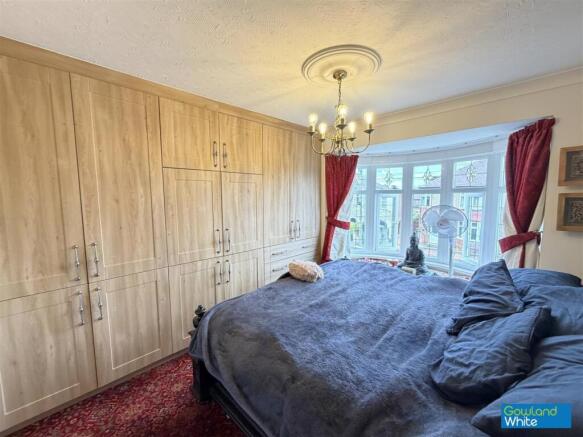 3 bed Semi-Detached for sale Image 11