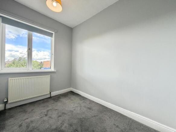3 bed Terraced for sale Image 12
