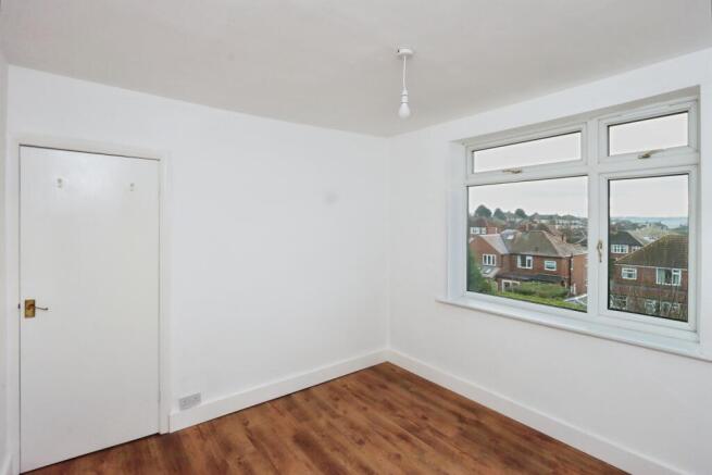 3 bed Semi-Detached for sale Image 8