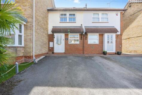 Whitehaven, Luton, Bedfordshire, LU3