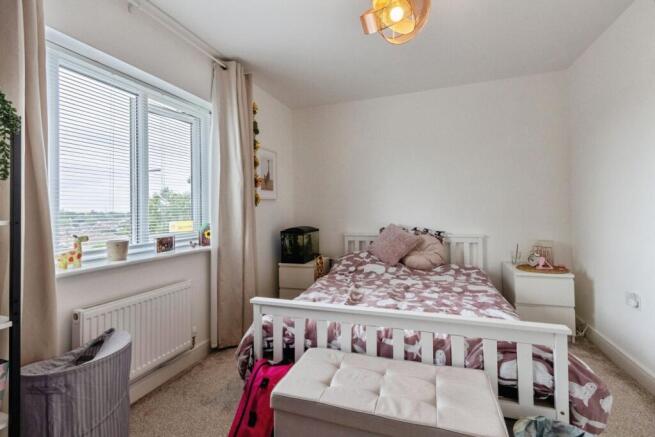 3 bed Semi-Detached for sale Image 7
