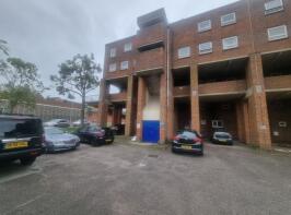 1, Great Oxcroft, Laindon, Basildon SS15 6PF