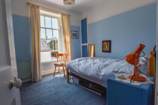 Bedroom 2.jpg