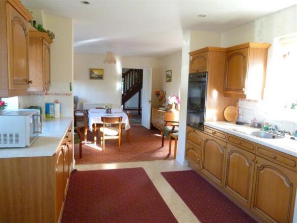 Kitchen/Dining Room