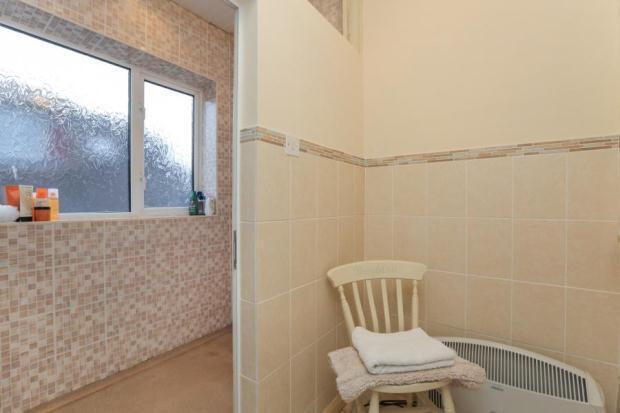 WET ROOM