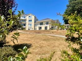2, Seaglass, Holcombe Drive, Dawlish EX7 0BD