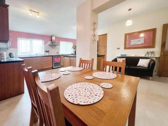 Open Plan kitchen/family room 
