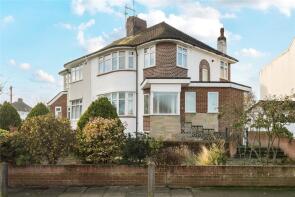 64, Domonic Drive, London SE9 3LJ